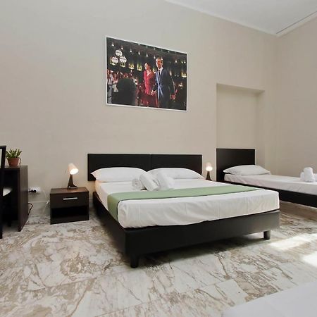 Lucky Stars Rooms โรม ภายนอก รูปภาพ