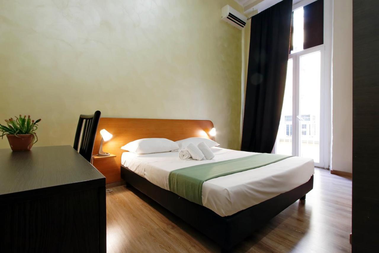Lucky Stars Rooms โรม ภายนอก รูปภาพ