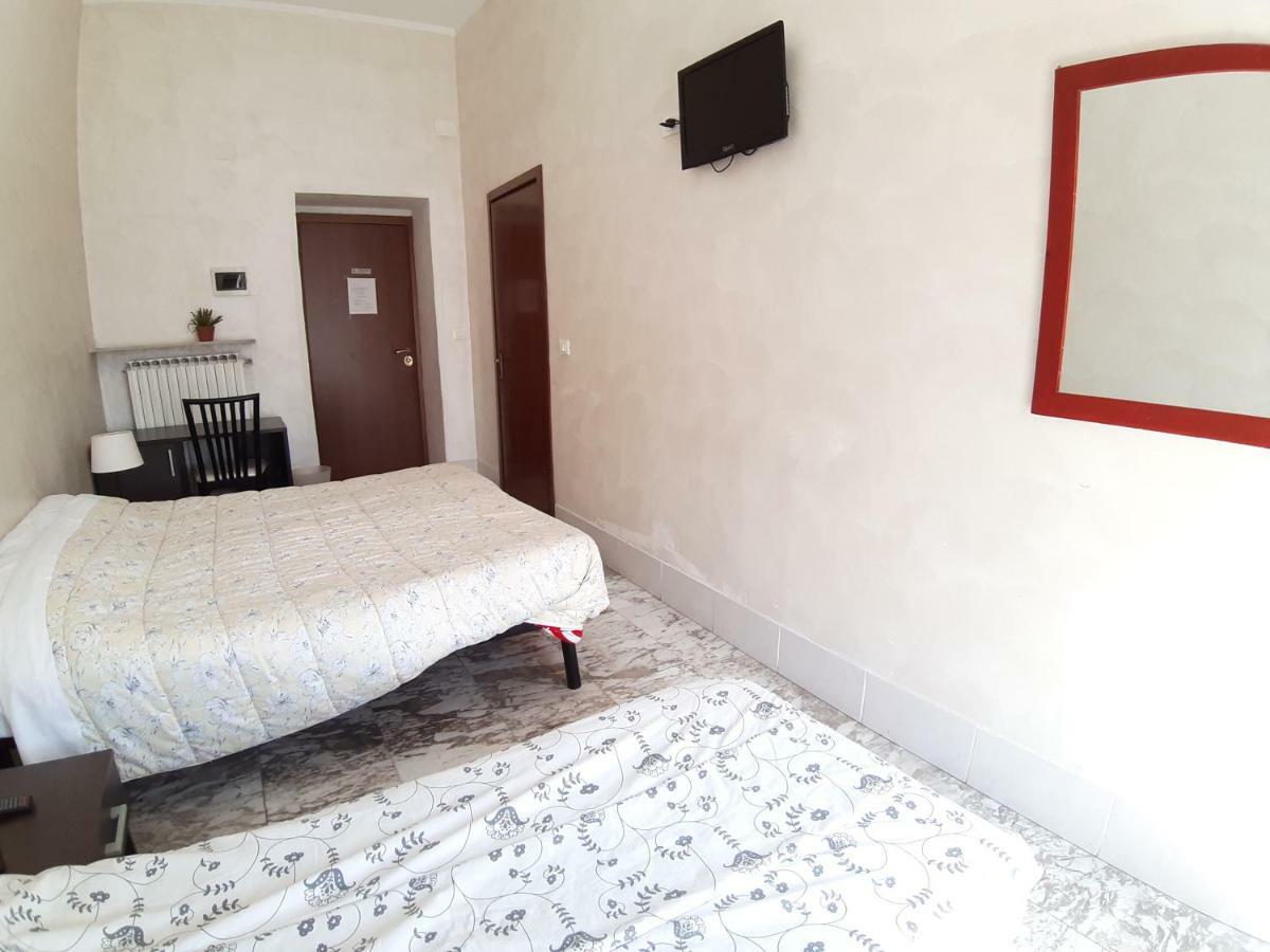 Lucky Stars Rooms โรม ภายนอก รูปภาพ